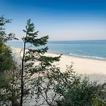 Appartement Deluxe Suite, 150 Meters To Beach, Large Balcony, Parking, Lift, Porta Mare Lesne Tarasy Dziwnówek