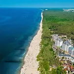 Apartamento Deluxe Suite, 150 Meters To Beach, Large Balcony, Parking, Lift, Porta Mare Lesne Tarasy