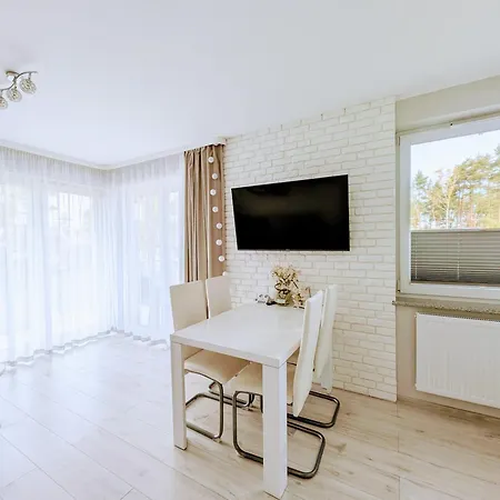 Deluxe Suite, 150 Meters To Beach, Large Balcony, Parking, Lift, Porta Mare Lesne Tarasy Apartmán *