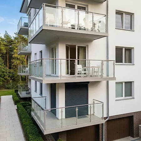 Deluxe Suite, 150 Meters To Beach, Large Balcony, Parking, Lift, Porta Mare Lesne Tarasy * Dziwnówek