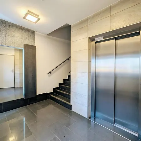 Deluxe Suite, 150 Meters To Beach, Large Balcony, Parking, Lift, Porta Mare Lesne Tarasy Dziwnówek