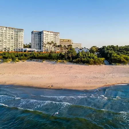 Deluxe Suite, 150 Meters To Beach, Large Balcony, Parking, Lift, Porta Mare Lesne Tarasy